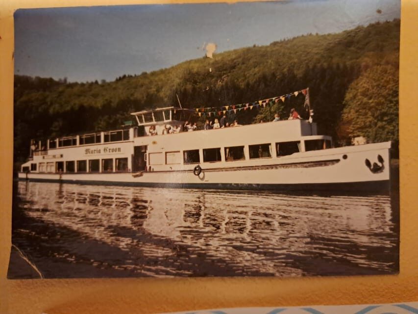 1 hour boat cruise with fragrant coffee and homemade strudel - Should You Book This Prague Coffee Cruise?
