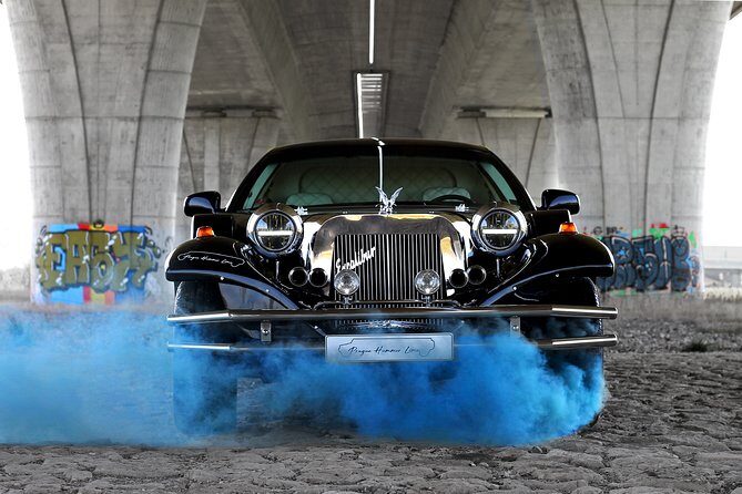 1 hour ride in vintage limousine - Who Should Book This Ride (and Who Might Skip It)