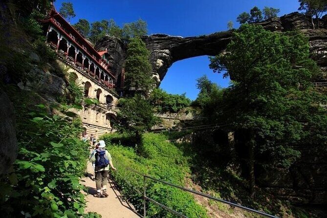 2 Countries Bohemian and Saxon Switzerland tour from Prague - What You’re Really Getting: A Cross-Border Sandstone Day from Prague