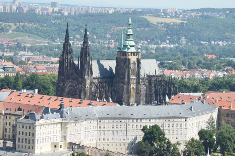 3-Hour Prague Castle & Interiors Tour - Golden Lane: Small Houses, Big Atmosphere