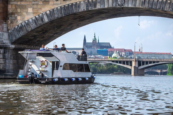 3 Hours Prague Private Boat Cruise Beer or Prosecco Unlimited - Naplavka Rasinovo Nabřeží meeting point and how the cruise runs