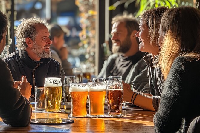 Alternative bar tour with dinner in the art district - Beer gallery at Hradčany/Letná: 400 beer styles without the research work
