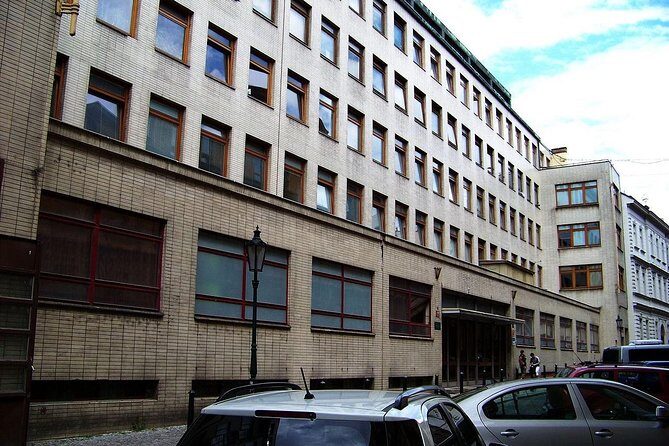 Back to Communism Walking Tour - Getting There and Following the Route Without Stress