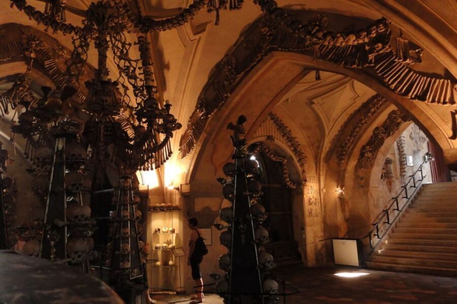 Bone Church and Kutna Hora Private Tour from Prague - Entrance Fees and Realistic Budget: How Much This Costs End-to-End
