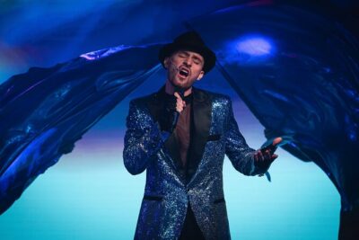 Cabaret in the Heart of Prague 2 Hours Show - Meeting at Václavské náměstí: finding the venue without stress