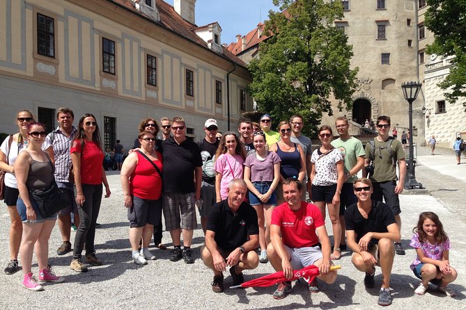 Český Krumlov Free Tour - Duration and group size: why 2 hours feels right