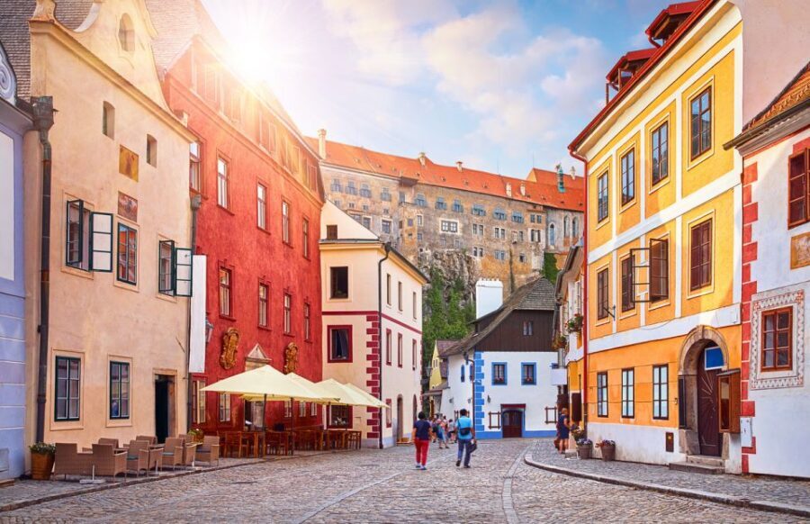 Český Krumlov: Half-Day Medieval Architecture Walking Tour - A Medieval Town Tour That Actually Has a Plan