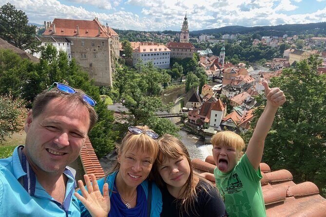 Cesky Krumlov medieval UNESCO sites - private tour with PERSONAL PRAGUE GUIDE - Stop 2: Historic Center stroll in UNESCO streets (free entry)