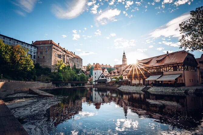 Cesky Krumlov Tour 4 hours - Cesky Krumlov Castle: Courtyards, Tower Views, and Baroque Theatre