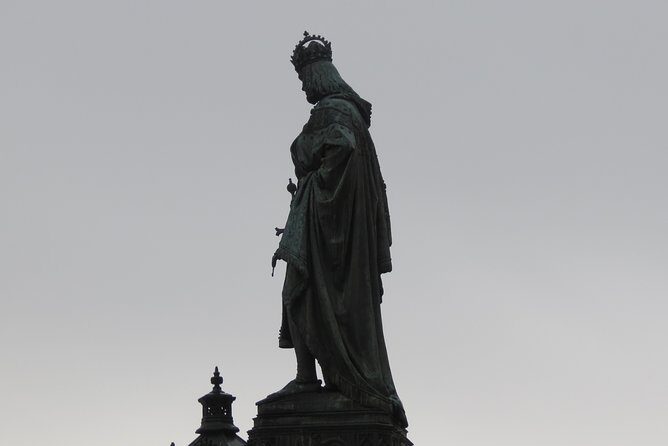 Charles Bridge and Prague Castle Walking Tour - Mala Strana: The Walk Becomes a Change of Mood