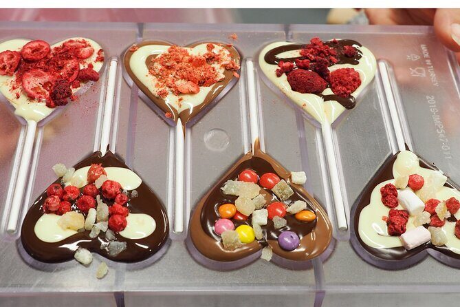 Chocotopia Visit + Workshop - Entering CHOCOTOPIA in Průhonice: easy to start, easy to finish