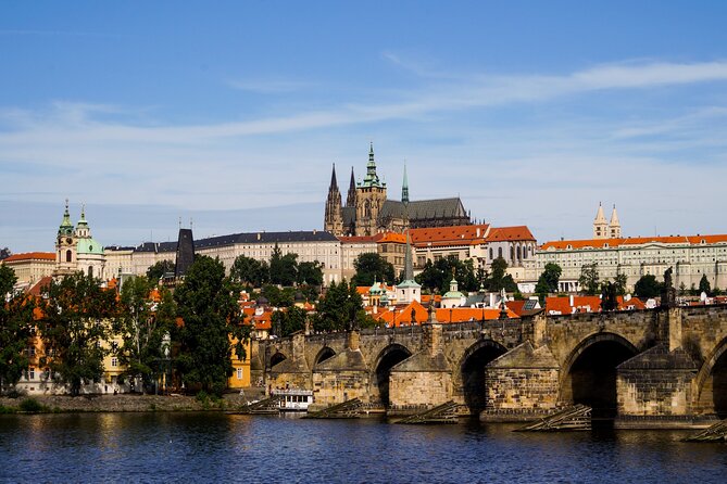 Classic Prague Castle Tour, Strahov Monastery & Castle District - Key Highlights You’ll Actually Notice