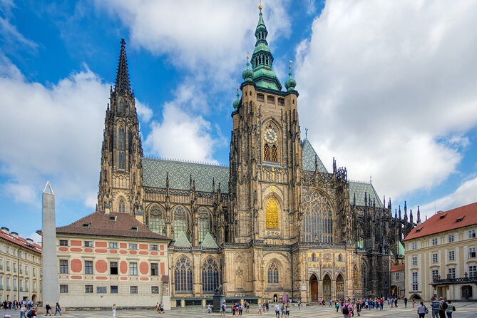 Classic Prague Castle Tour, Strahov Monastery & Castle District - Why This Route Hits: Hilltop Views, Clear Stories, Zero Guesswork