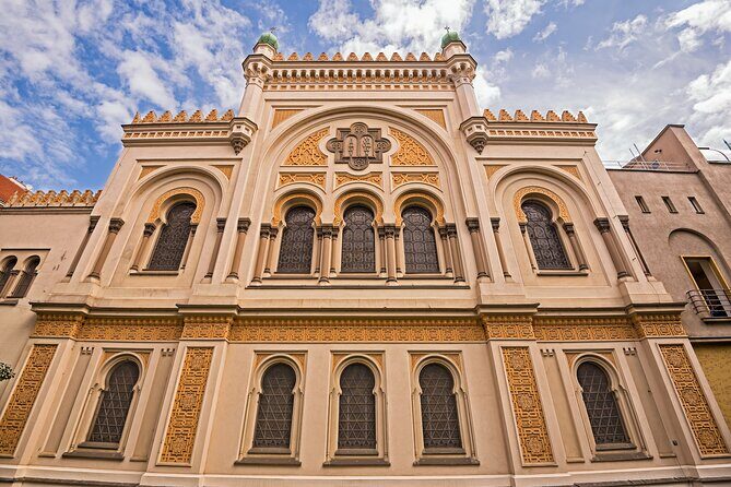 Classical Concert in Spanish Synagogue - Why the Spanish Synagogue is the star of the show