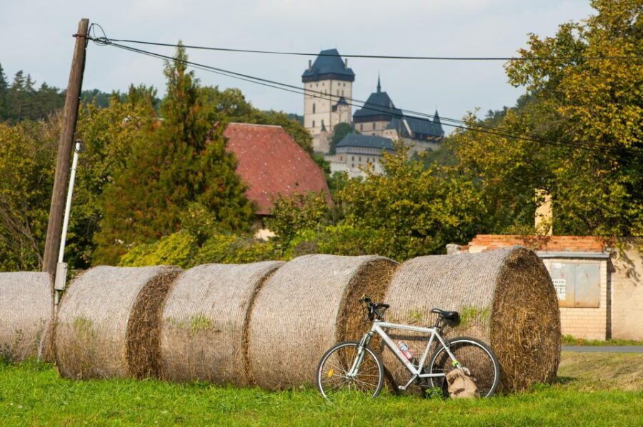 Countryside Bike Tour From Prague To Karlstejn Castle - Key points you’ll care about