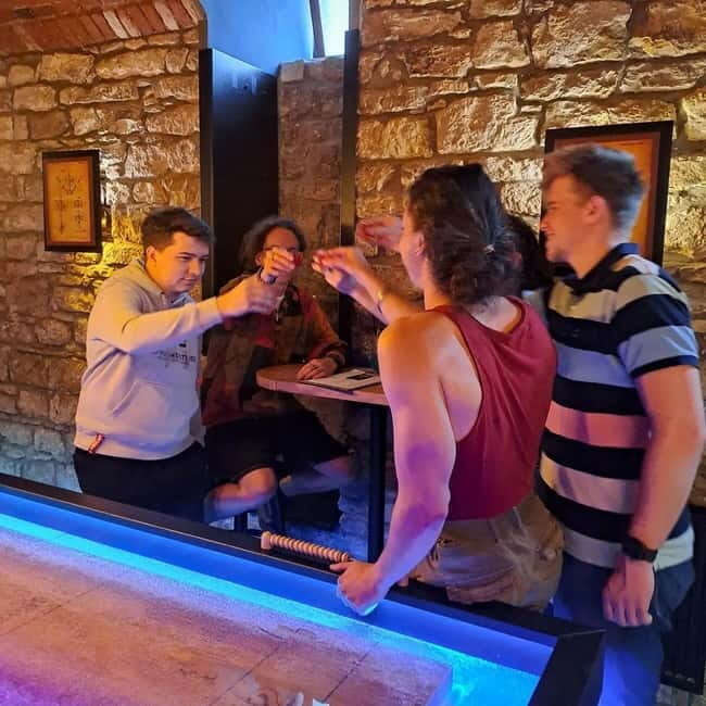 Crew Bar Prague: Open bar, ping pong or shuffleboard game - UV ping pong or shuffleboard: which one suits your group?