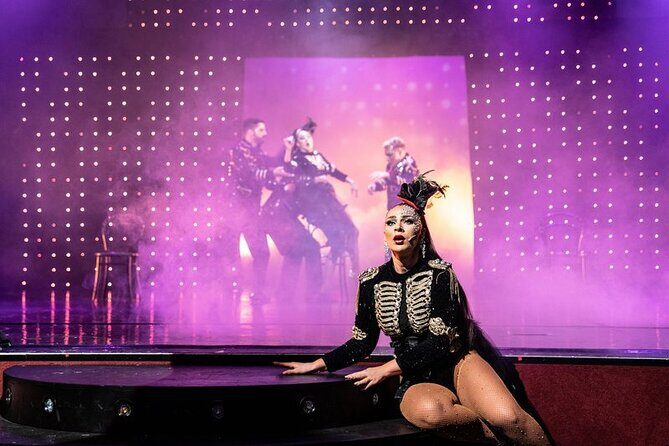 Czech Cabaret Show - Costumes, props, and the acrobatics factor (what you’ll remember)