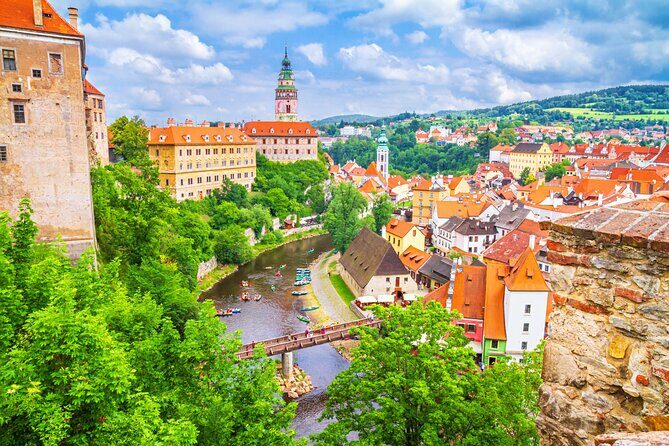 Day Trip to the Fairytale Town of Cesky Krumlov - A fairytale town that makes sense in a single day