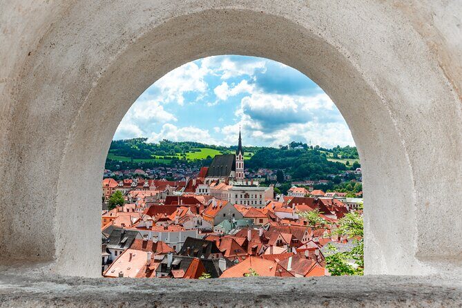 Day Trip to the Fairytale Town of Cesky Krumlov - Český Krumlov town time: orientation first, then wander