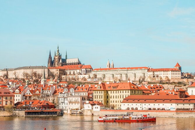 Discover the Best of Prague: Private Tour incl Best beer tasting - A 3-hour Prague highlights loop that doesn’t waste time