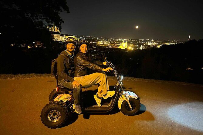 Electric Trike Night Tour in Prague - Live Guided - Your trike starts with a disclaimer and 10 minutes of real practice