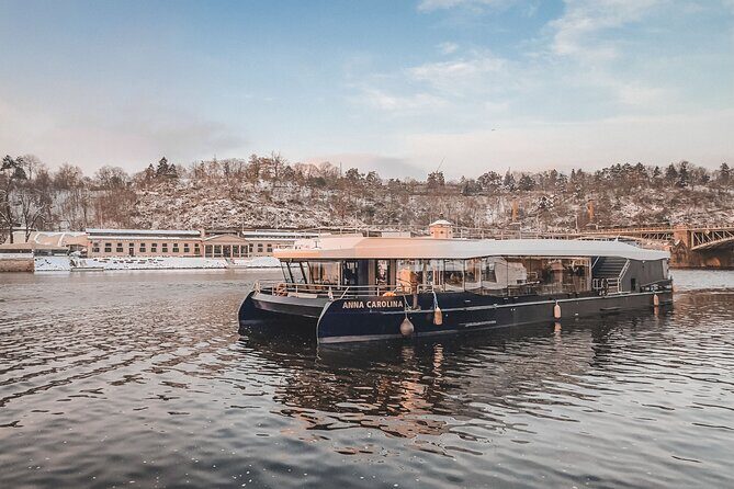 Evening Eco Cruise With a Glass of Prosecco in Bohemia - An electric boat evening that’s actually easy