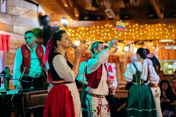 Folklore Evening with Music and Dinner - Who should book this folklore evening in Prague?