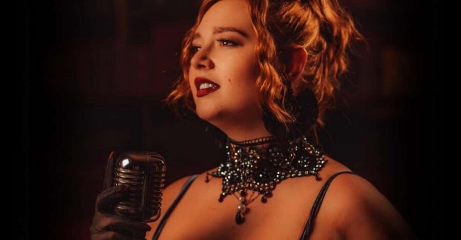 Friday Night Live Music in Old Town at Le Valmont - The 2-Hour Live Lounge Show: What to Expect at 21:00