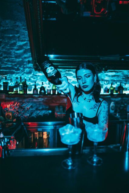 Friday Night Live Music in Old Town at Le Valmont - Local Tips to Make Your Evening Smoother