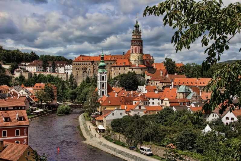 From Prague: Český Krumlov Full-Day Tour with Pickup - Key Points Worth Noting