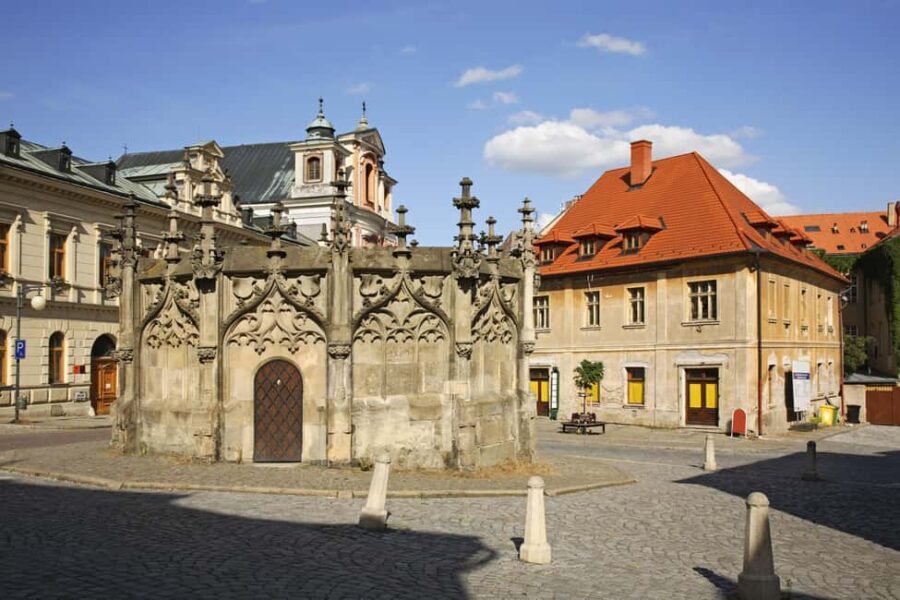 From Prague: Day Trip to Kutna Hora with Czech Lunch - How the Kutná Hora day trip starts in Prague (pickup, drive, and pace)