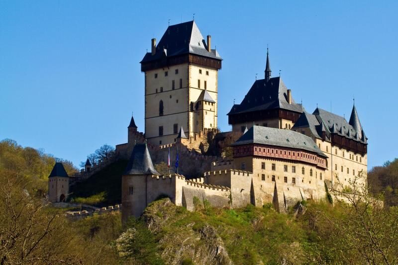 From Prague: Karlstejn Castle Skip-the-Line Ticket and Tour - Meeting at Revoluční and getting out of Prague