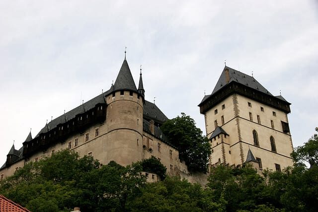 From Prague: Karlstejn Castle Skip-the-Line Ticket and Tour - Skip-the-line entry: what it means for your time