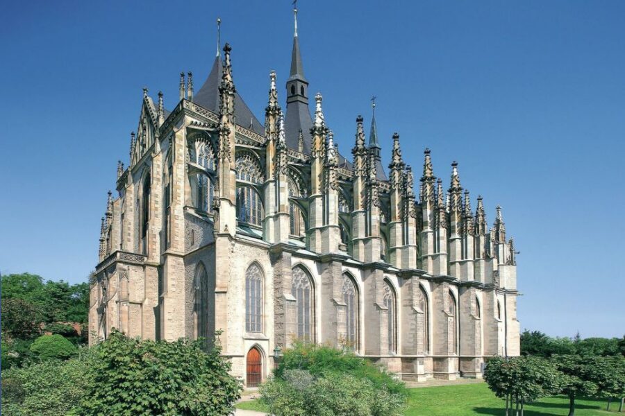 From Prague: Kutná Hora, St.Barbara’s Church, Sedlec Ossuary - A 6-hour UNESCO day trip from Prague to Kutná Hora