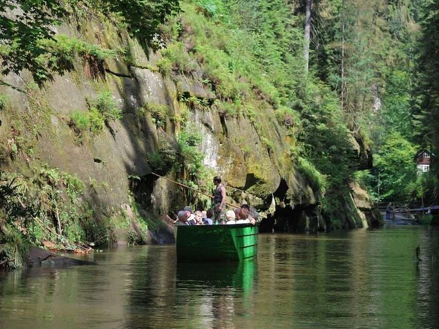 From Prague: Tour to Saxon and Bohemian Switzerland - Lunch at a family restaurant: simple and in the woods