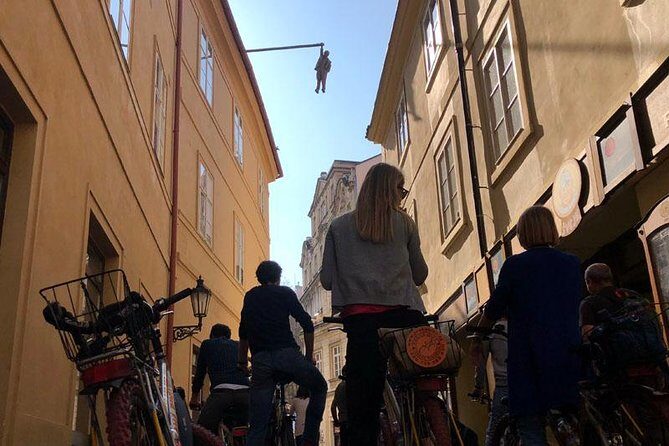 Full-Day All-in-One Electric Bike Tour of Prague (7hrs) - Lunch break, free time, and how the 7-hour pace feels