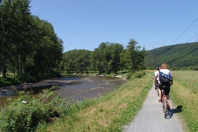 Full-Day Countryside Bike Tour to Karlstejn Castle (small group) - Why the Ride to Karlštejn Feels More Local Than Tourist