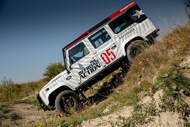 Full-day Land Rover driving off-road experience Prague - Lunch break in the fields, plus the diploma finish