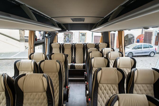 Full-Day Prague Tour with Prague Castle, Lunch and Vltava Cruise - A First-Time Prague Combo: Coach, Castle Courtyards, and Vltava Views