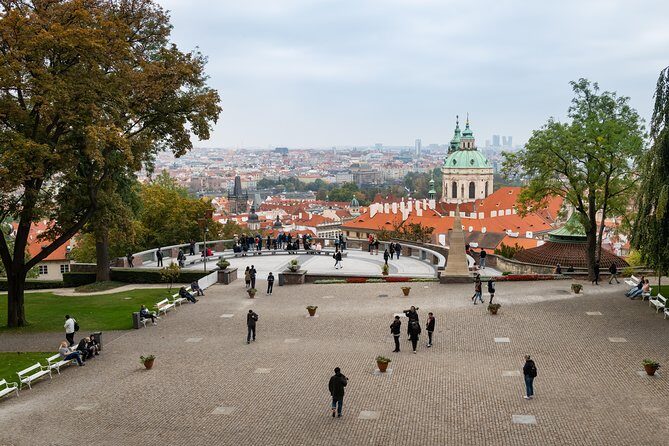 Full-Day Prague Tour with Prague Castle, Lunch and Vltava Cruise - Vltava River Cruise: Audio Guide, Optional Drinks, and Charles Bridge From the Water