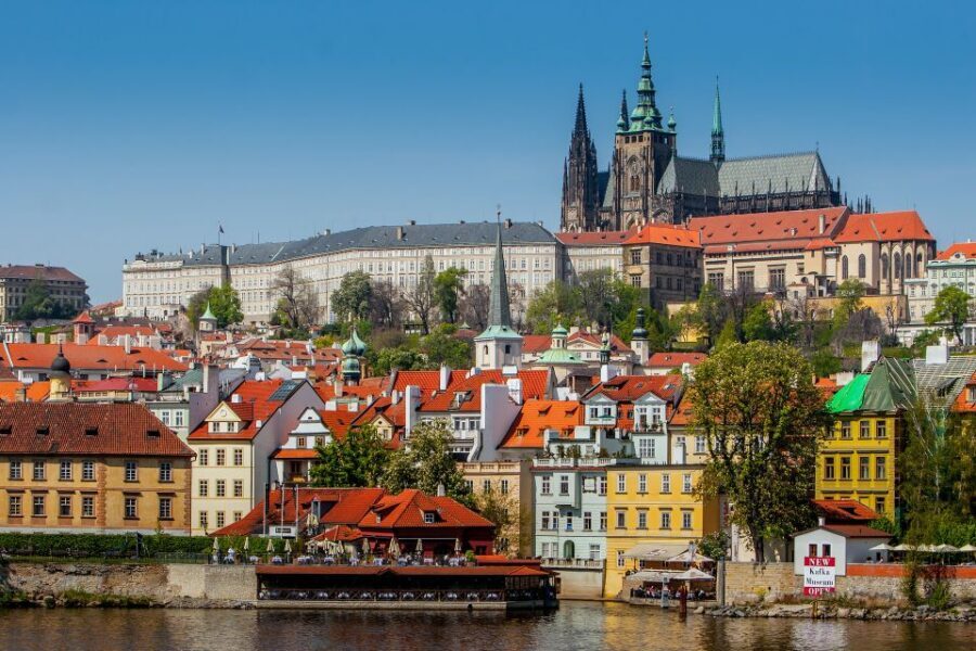 Full Day Private Tour Through Prague - What the Best Guides Do (and What You Can Look For)