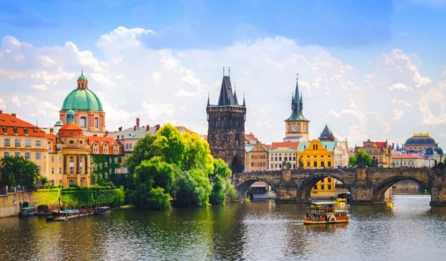 Full-Day Private Trip from Vienna to Prague - Key things I’d plan around