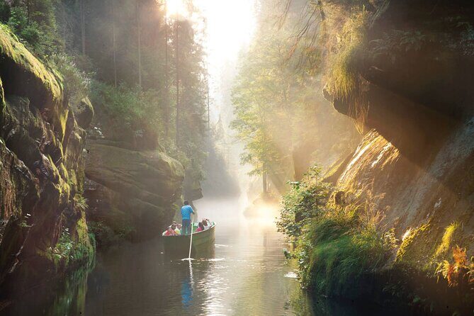 Full-Day Semi Private Hike in Czechia and Saxon Switzerland - Gabriela Path to Mezná Louka: A Gentle Stretch Before Lunch