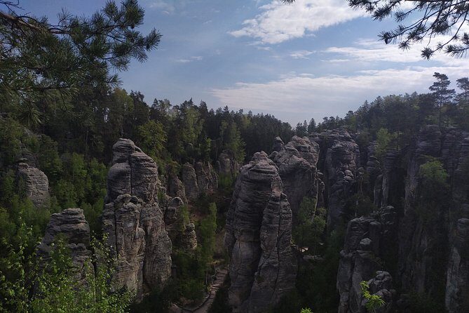 Full day trip to Bohemian Paradise UNESCO park - Pařez Castle Ruins and Hrad Trosky Interior: History on the Rocks