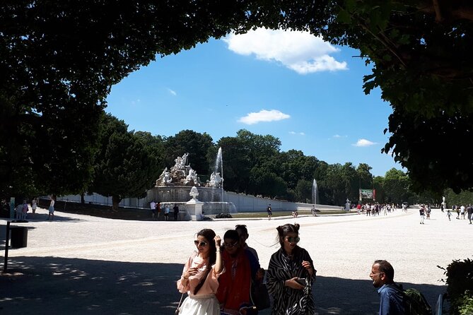 Full-Day Vienna Private Tour from Prague - Schönbrunn Palace: the Habsburg summer highlight, with one key catch