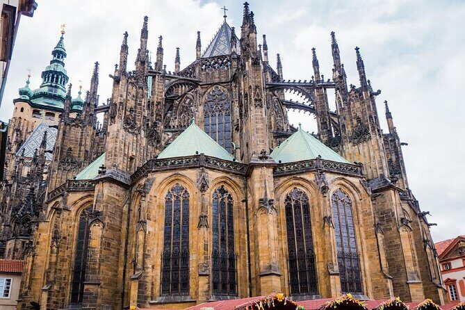 Get to see all sites in one tour - Prague private tour by minivan - Key things that make this tour work well