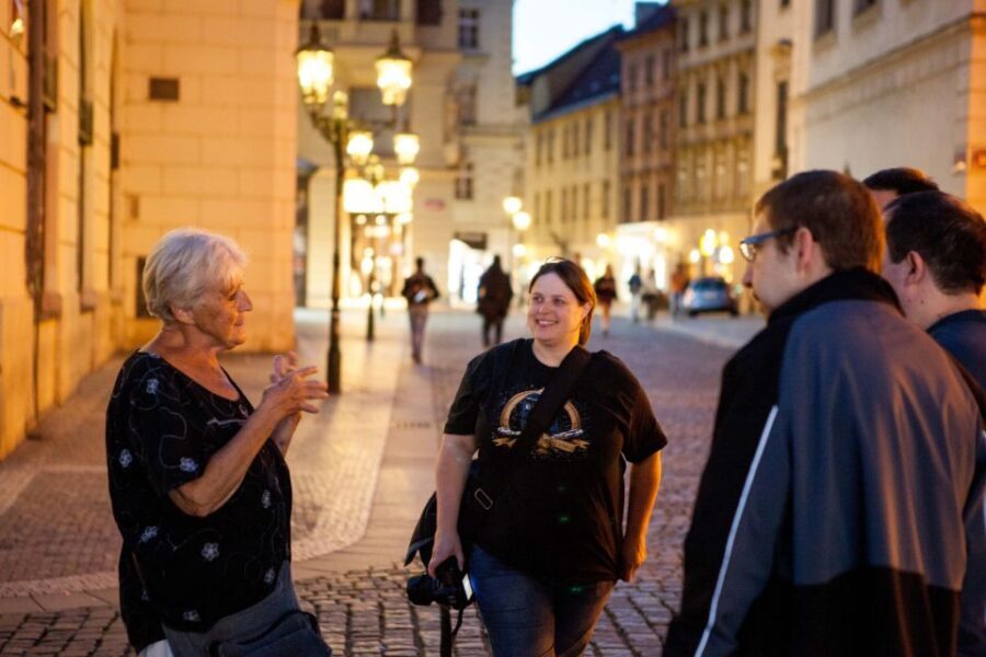 Ghost Walking Tour of Prague - Practical tips: how to enjoy the walk without getting worn out