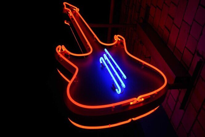 Hard Rock Cafe Prague with Set Lunch or Dinner - Hard Rock Cafe Prague: Old Town Square location with built-in priority