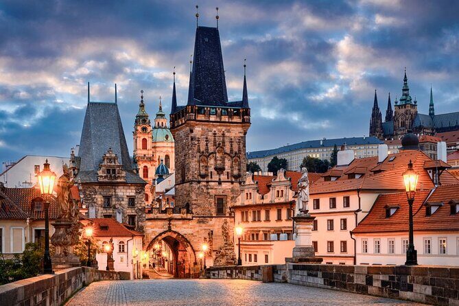 Hidden gems of Prague & City sightseeing - Walking tour - Key highlights to look for