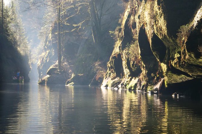 Hiking in Bohemian Switzerland - a day trip from Prague - What you can expect on the rock-formation walk